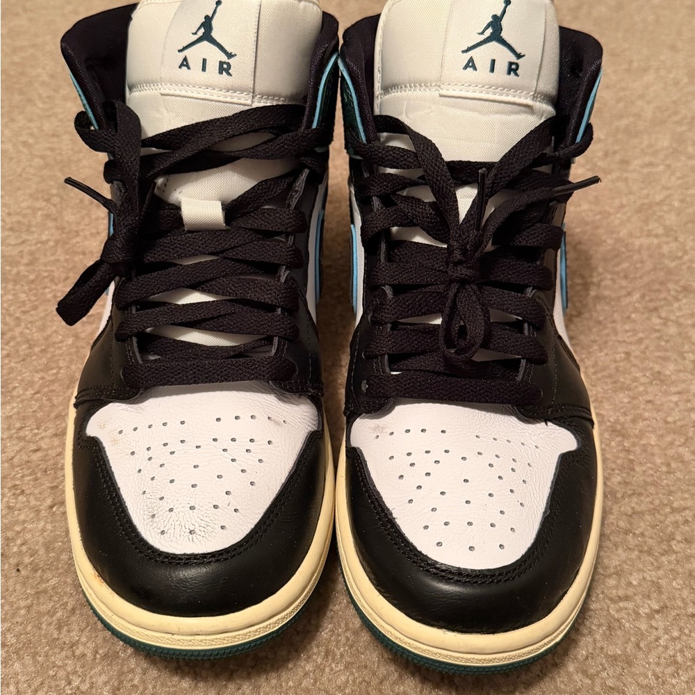 Jordan 1 - Picture 2 of 6